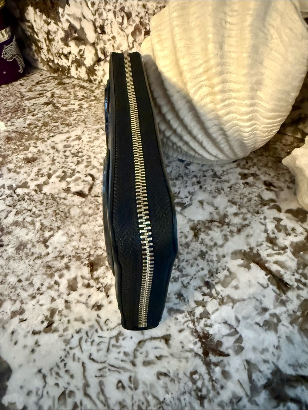Alice + Olivia Stace Face Wallet NWT - Picture 4 of 8